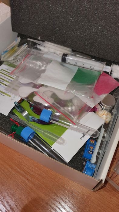 Формикарий от Антпланет без муравьёв.