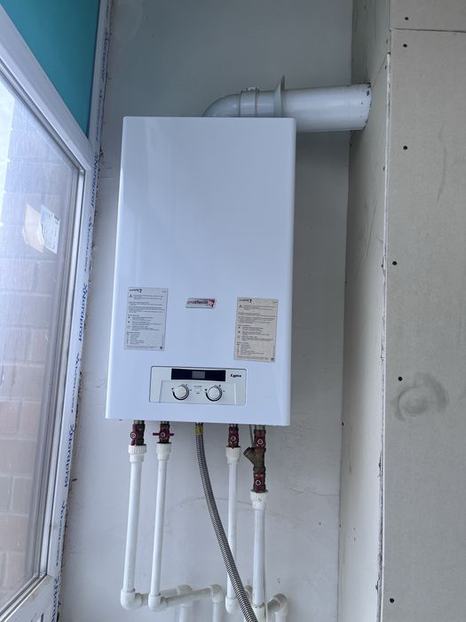 Продам дымоход от настеного котла Протерн Protherm