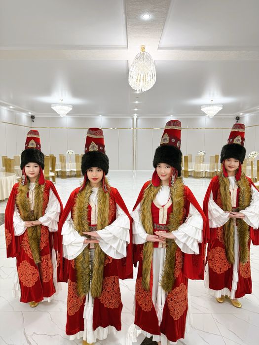 Продам танцевальные костюмы