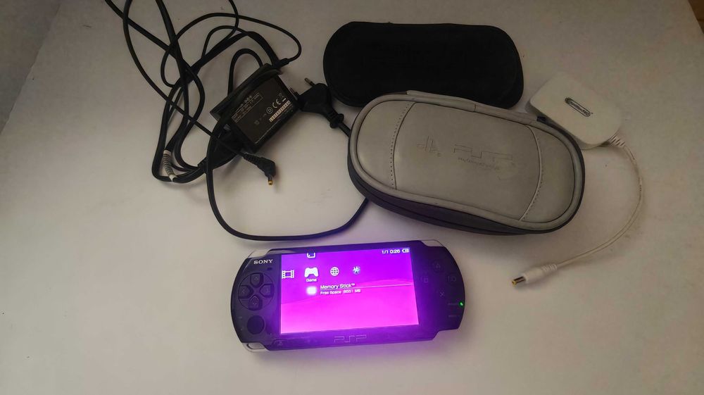 Playstation PSP modat, cu 116 jocuri -vandut
