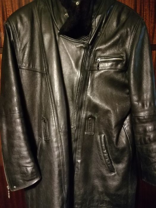 Дамско кожено яке