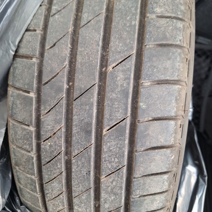 Anvelope de vara Kumho 205/60 R16 sau schimb cu 205/55/R17