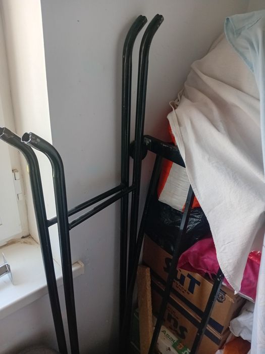 Вешалка кийимлар учун