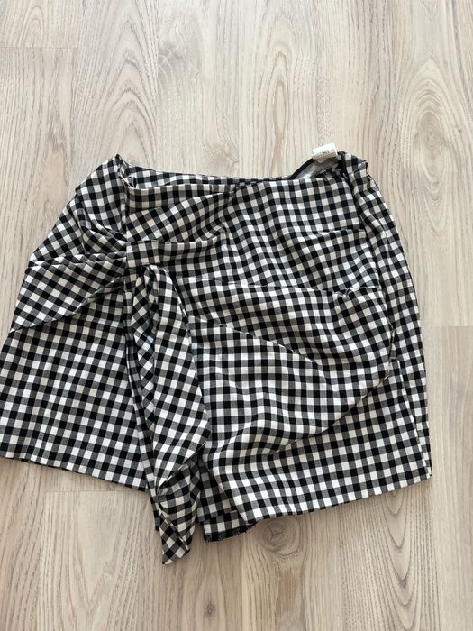 Пола панталонки ZARA