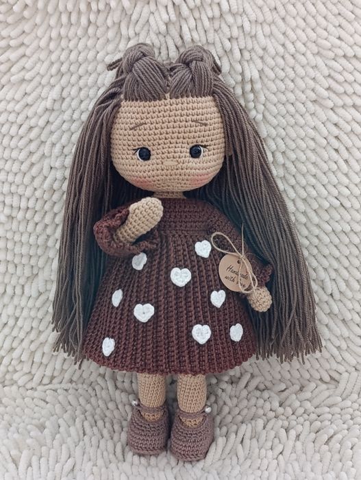 Кукла вязанная крючком