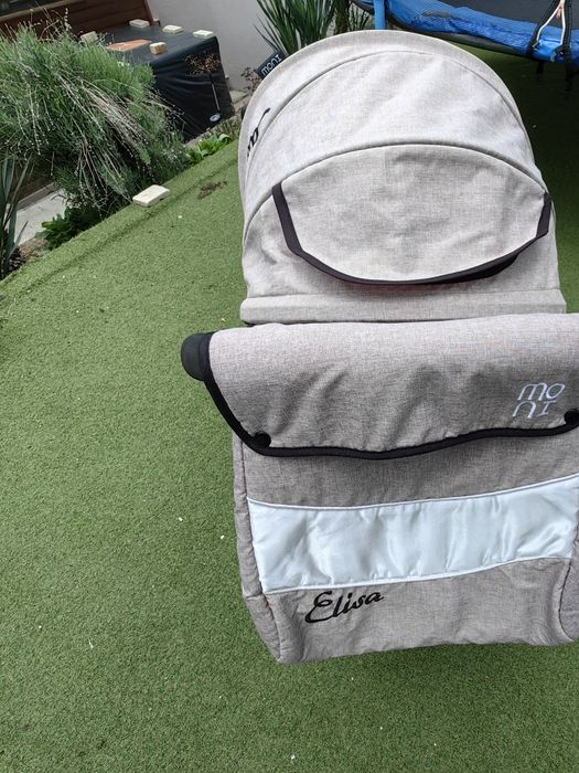 Лятна детска количка Moni Elisa
Лятна количка Moni Elisa Сива е подход