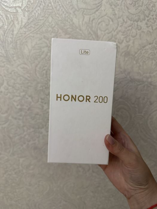 Продам HONOR 200 Lite