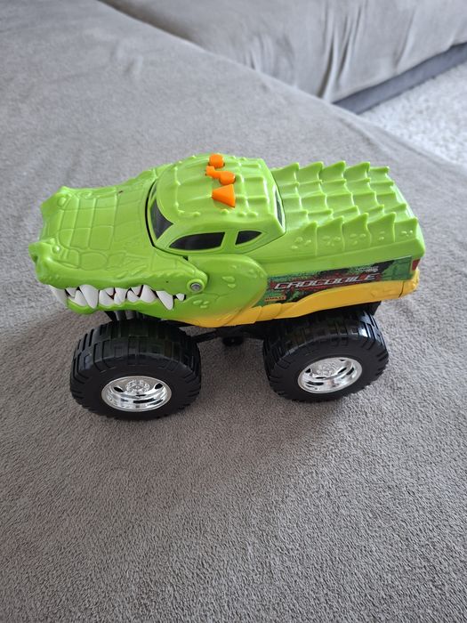 Masinuta monster truck crocodil