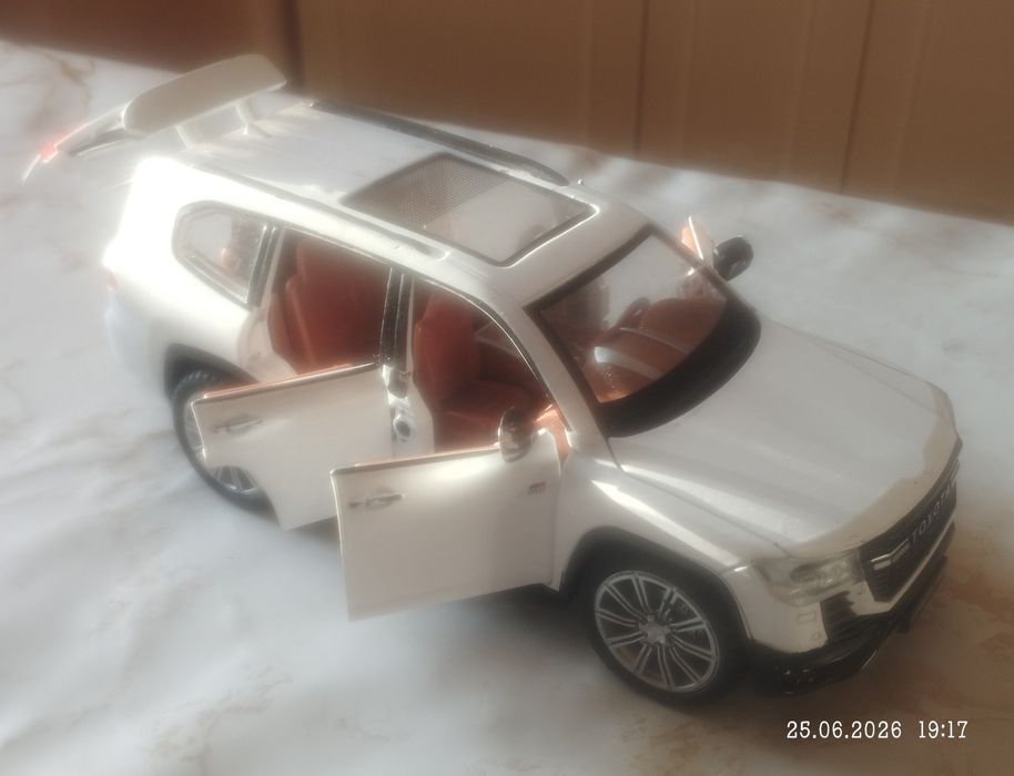 Игрушки, автомобили, модельные