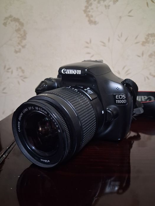 Фотоаппарат Canon 1100d