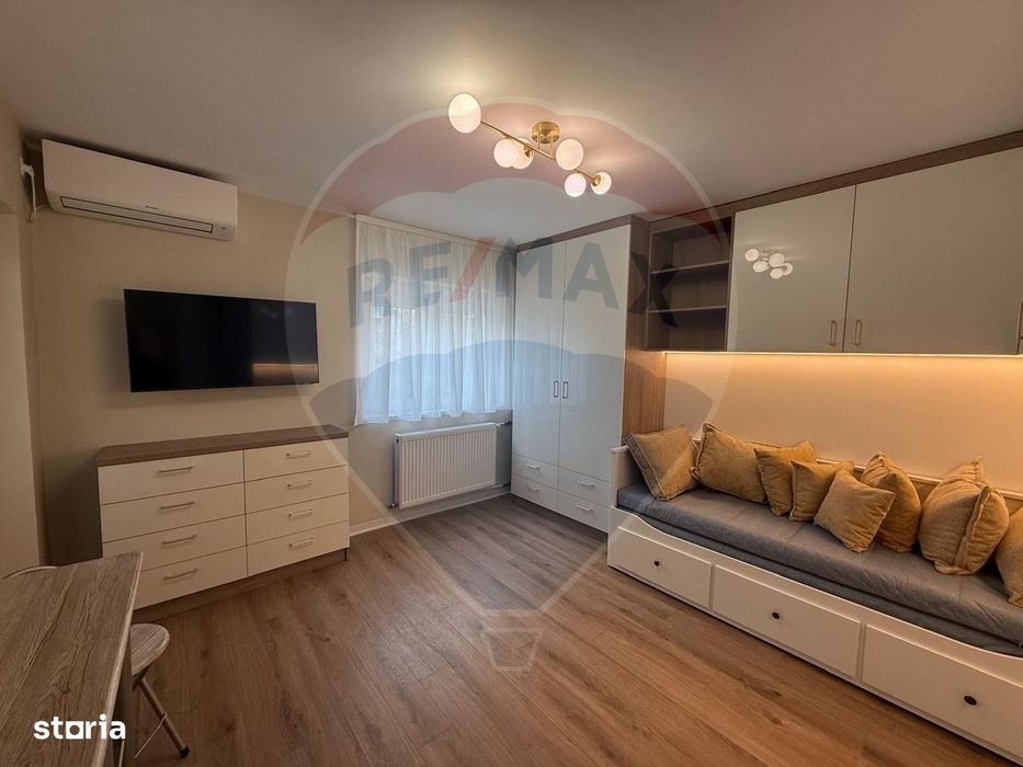 Garsonieră de lux de închiriat  Decebal| Complet renovată | Etaj 1 |