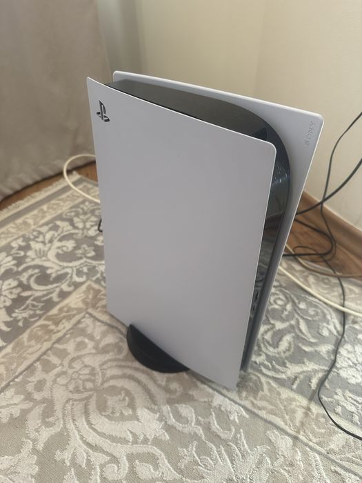 Playstation 5 с гемпадом