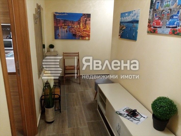 Дава се под наем Двустаен апартамент в Поморие - 53 кв.м за 306 € - Снимка #2