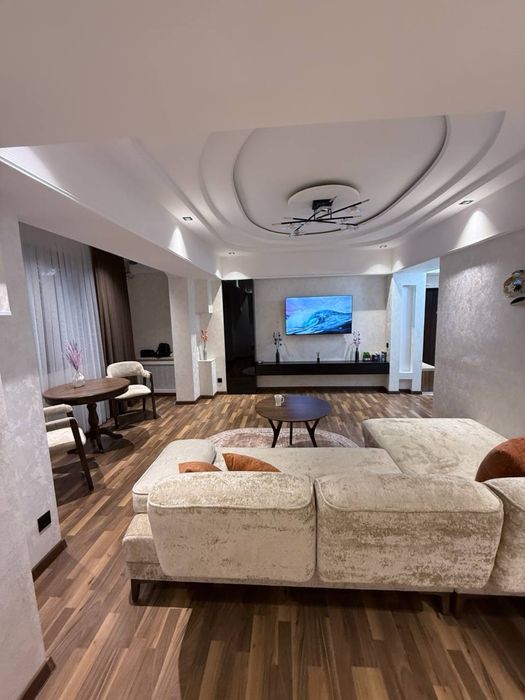 Мирабасдский район Цум ор 110 школа 2х ком 52м2 с ремонтом мебелью