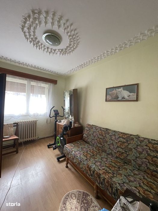 Apartament cu 4 camere CETATE