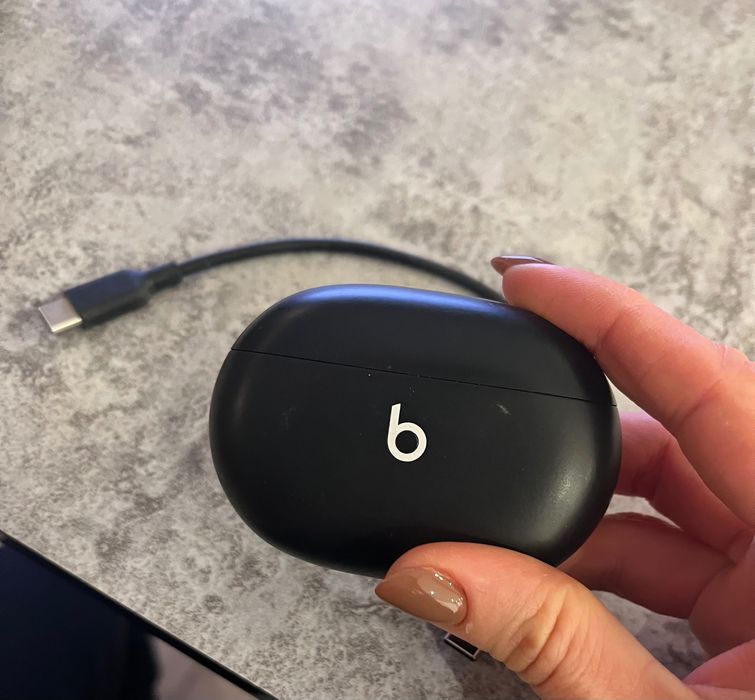 Безжични слушалки Beats by Dre - Studio Buds