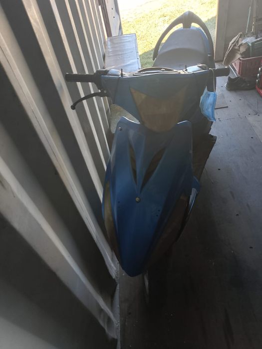 Скутер Vento Corsa