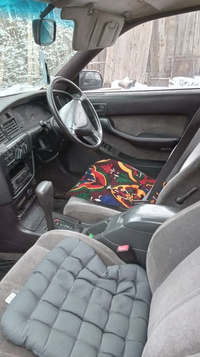 Продам машину Тойота Виста