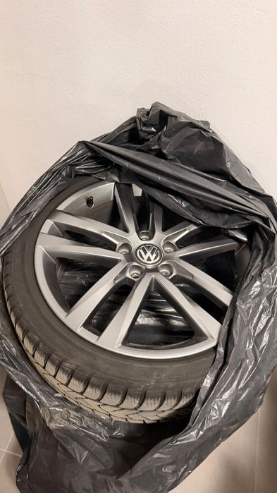 VW Golf 7.5 GTI Performance 245 CP DSG | Trapa | Dynaudio | ACC | 72.500 km