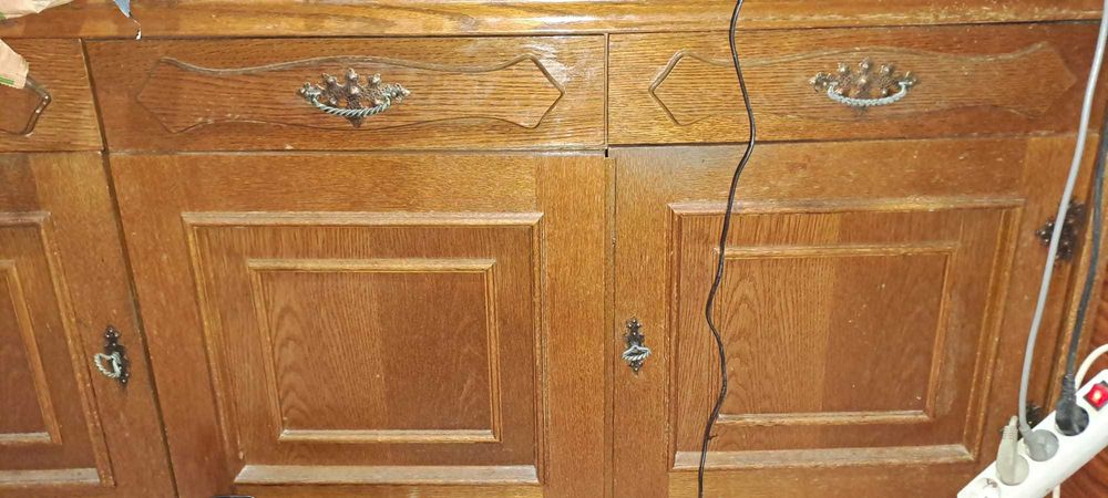 vand mobila lemn masiv 170x50x180.