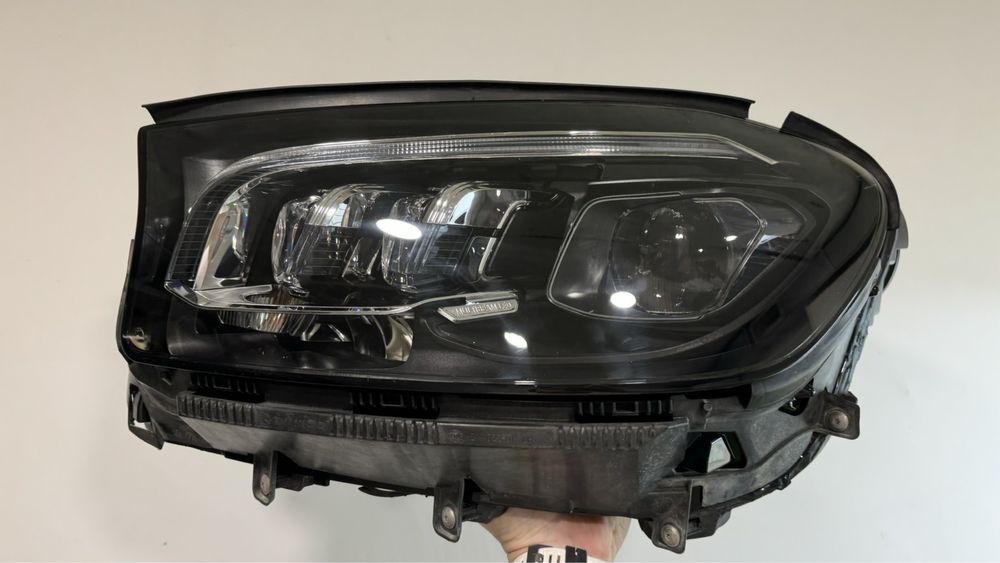 Ляв фар за Мерцедес GLS 2020 г.