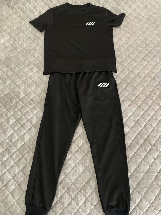 Нов мъжки комплект