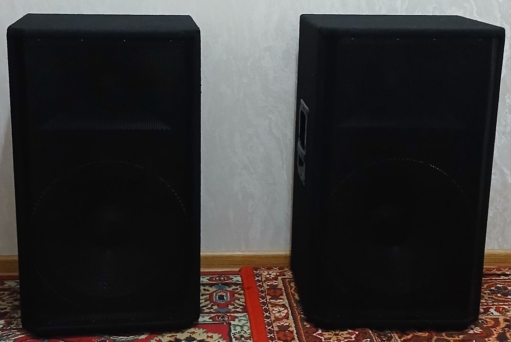 Arenda :Kalonka,ovoz kuchaytirgich,dinakord,2ta mikrafon.