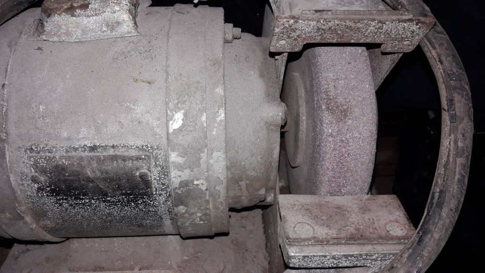 Наждаки настольные