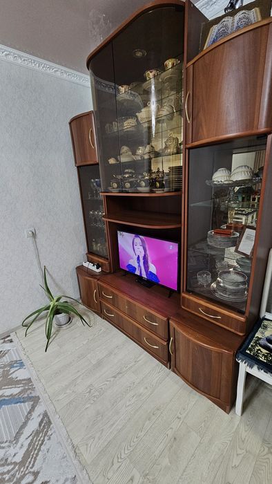 Продам шкаф стенку