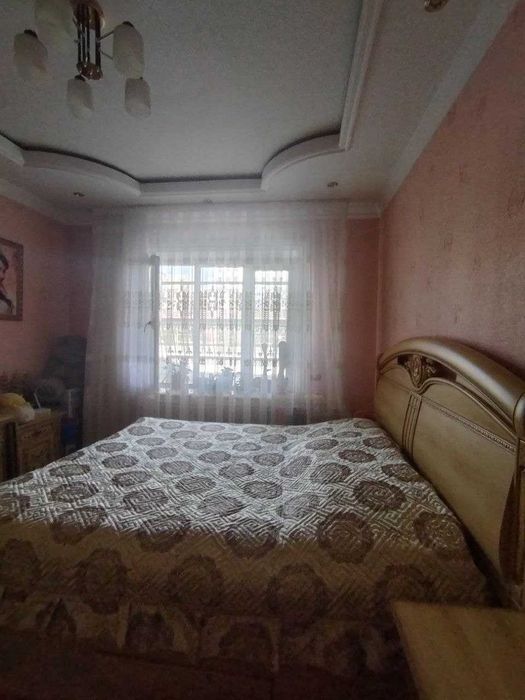 Продается 5х комн квартира 117кв на 1м этаже Горгаз цена 92000 у.е