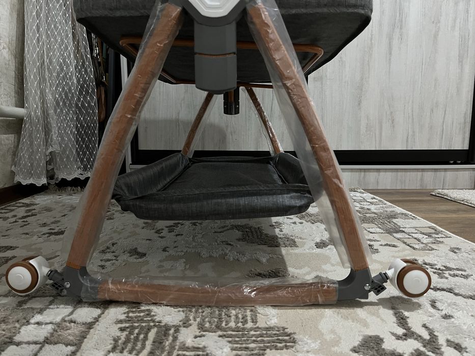 Продается манеж.