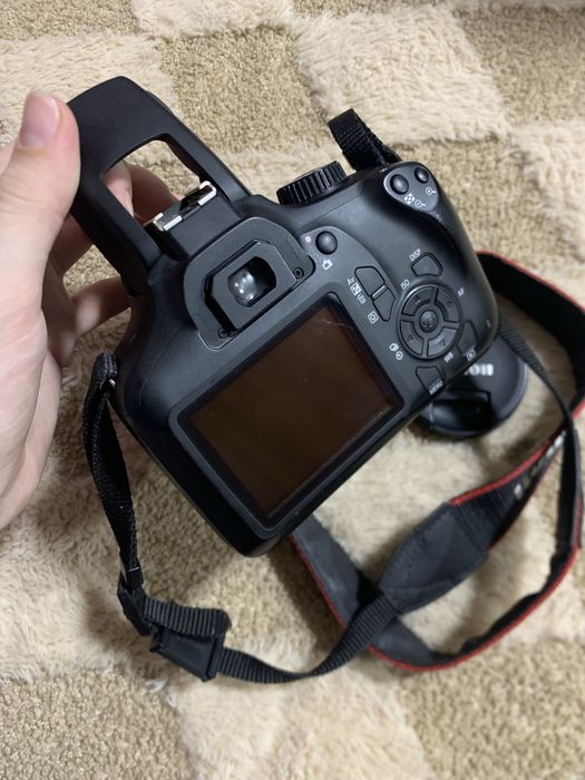 Камера Canon 4000D