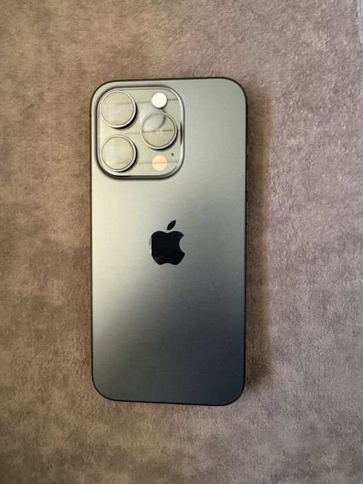 Iphone 15 pro (ideal)