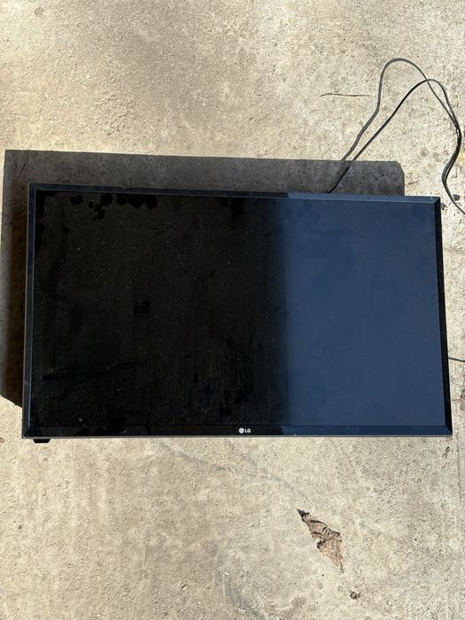 Телевизор…  LG…