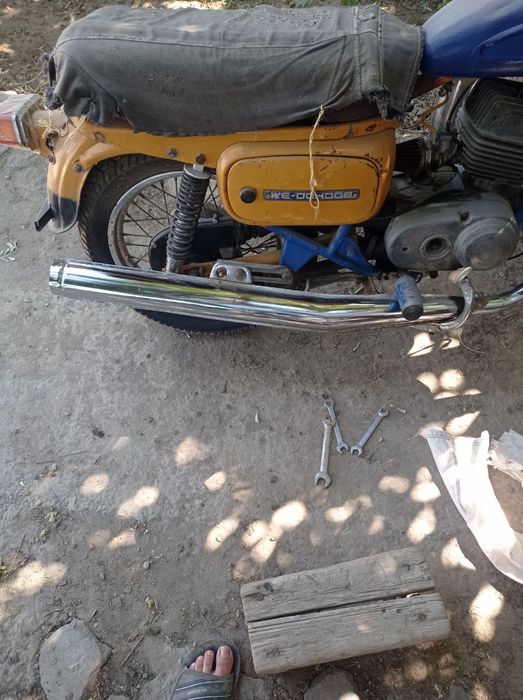 мотик гибрит сотилади