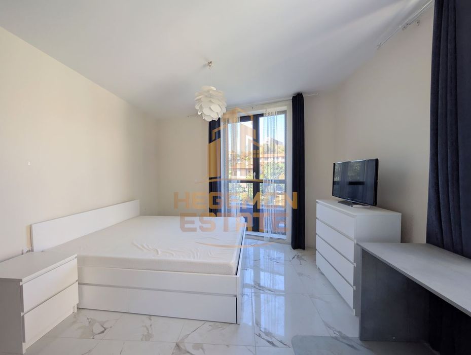 Продава се Двустаен апартамент в Варна, Левски - 70 кв.м за 2368 €/кв.м - Снимка #3