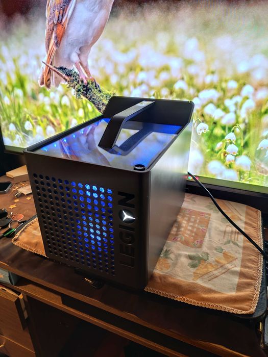 Lenovo Legion i5-8400/GTX 1060 3GB / 16GB RAM / SSD 1TB/ 2x HDD 1TB