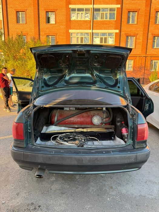 Ауди 80 жағдай жақсы 1,2