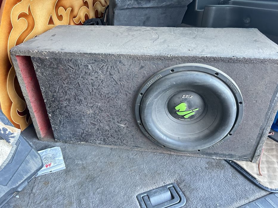 Продам сабвуфер