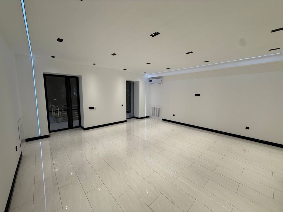 Срочно сдается нежилое ойбек 90м2 open space
