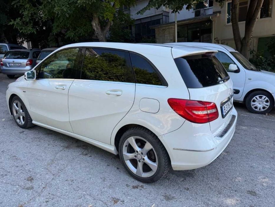 Mercedes-Benz B 200 2.0