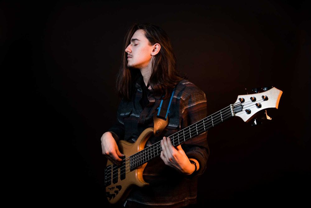 Cursuri/Lectii/Meditatii Chitara si Chitara Bass