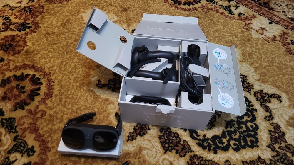 Очки виртуальной реальности HTC Vive XR Elite