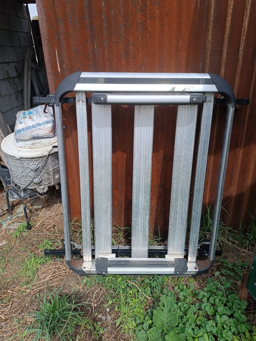 Багажник на авто