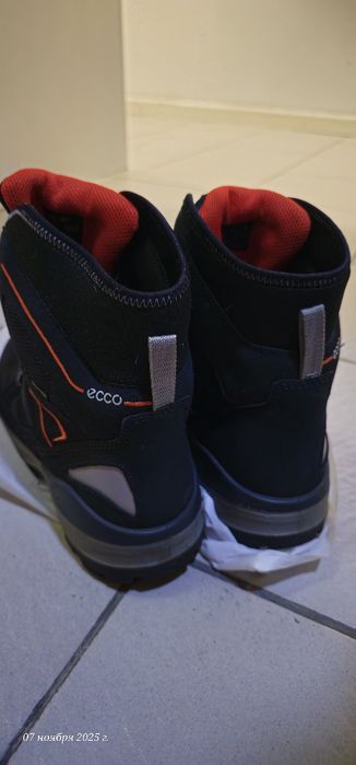 Ботинки дутыши Ecco