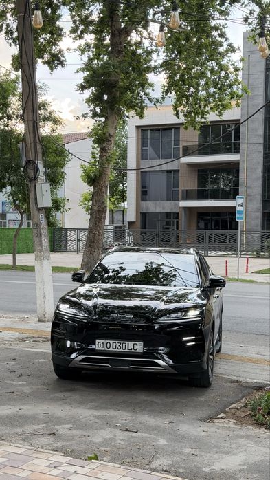 BYD Champion 605