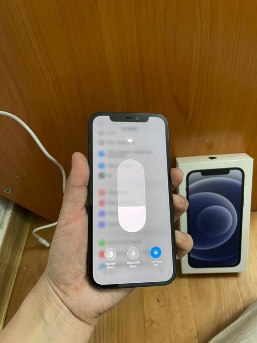 Айфон 12 256гб 79%