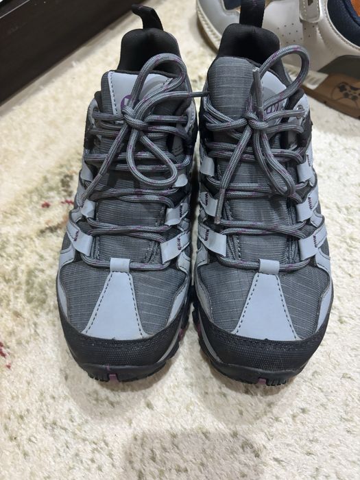 Боти и маратонки Adidas Lee cooper и други