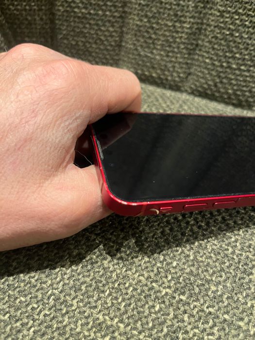 iPhone 13 mini red