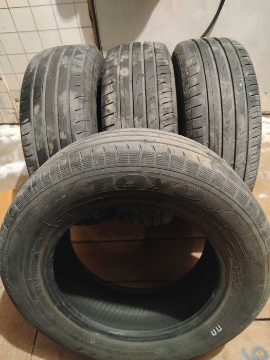 Продам шины TOYO